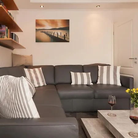 Haus Moewe Leuchttuermchen * Hörnum